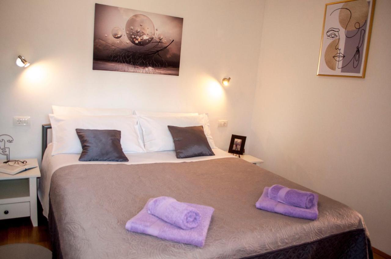 Apartment Rosa 2 Rovinj Eksteriør billede